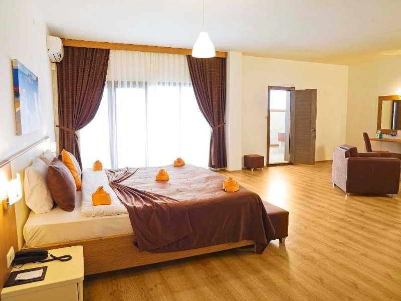 Legend Hotel Riva Kültér fotó